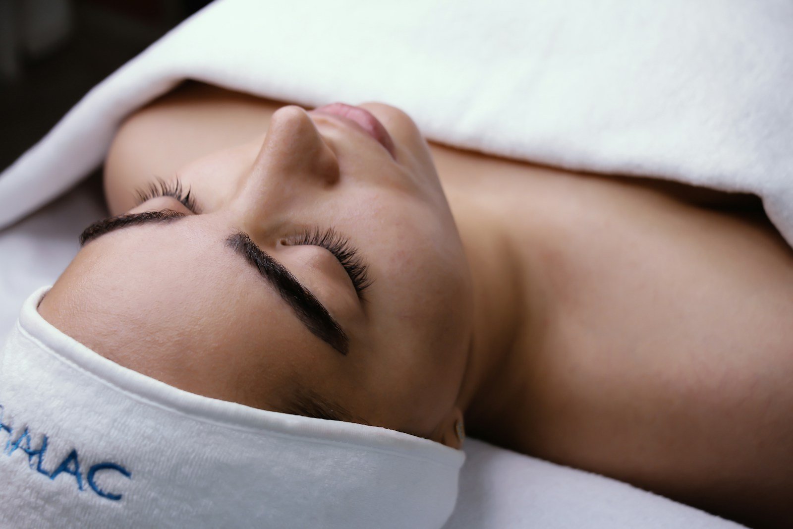 Soin anti-âge clinique — Mediclin Germany Marrakech